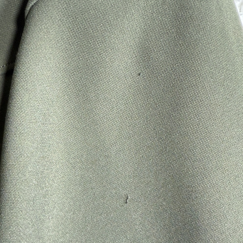 Lululemon On The Fly Woven Travel Pant Dark Olive Size 6 - Picture 11 of 11